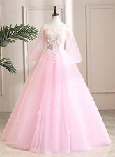 Lindo vestido rosa de fiesta para dulces 16 con flores