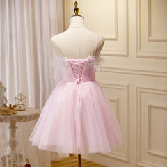 Hermosos vestidos de fiesta hasta la rodilla con tirantes de tul rosa