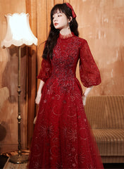 Vestido de fiesta largo de tul rojo vino con mangas abullonadas