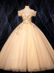 Vestido de fiesta de quinceañera con hombros descubiertos y flores de tul color champán