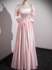 Vestido de fiesta de satén rosa con mangas cortas y corte A hasta el suelo
