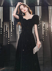 Black Short Sleeves A-line Velvet Long Prom Dress
