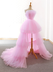 Vestido de regreso a casa con capas altas y bajas de tul rosa