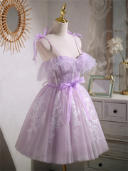 Lindo vestido de fiesta corto de tul color lavanda