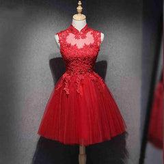 Vestido corto de fiesta de tul con escote alto y encaje rojo para regreso a casa