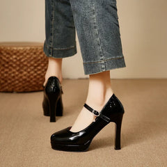 classic round-toe platform heels with thick soles featuring smooth leather texture Sizes available:35-42