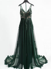 Vestido de fiesta verde de tul con encaje y escote en V en forma de A