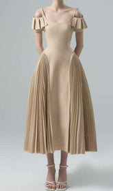 Duarte Elegant Pleated Midi Dress