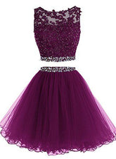 Lindo vestido de fiesta de dos piezas de tul con cuentas