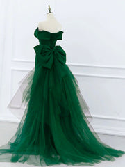 Vestido de fiesta de satén y tul con escote en forma de corazón verde