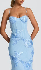 Jaleh Enchanting Blue Floral Backless Maxi Gown