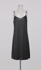 Ivi Black Floral Midi Dress