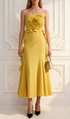 Inga Elegant Strapless 3D Flower Midi Dress