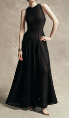 Elegant Cham Vintage-Inspired Sleeveless Maxi Dress
