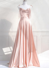 Vestido de noche largo con tirantes de satén rosa y espalda baja