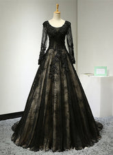 Hermoso vestido de fiesta de encaje negro de manga larga
