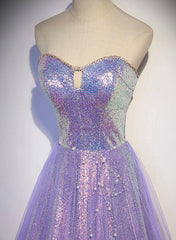 Vestido largo de fiesta con escote corazón de tul y lentejuelas color lavanda