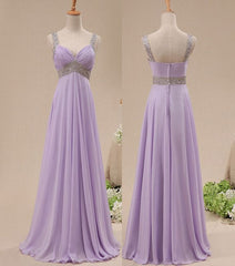 Hermoso vestido de fiesta de tirantes de gasa de color morado claro