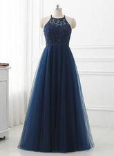 Vestido de fiesta largo de tul azul marino con apliques de encaje