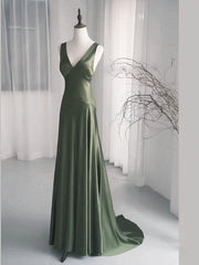 Charming Dark Green V-Neckline Low Back A-Line Prom Dress