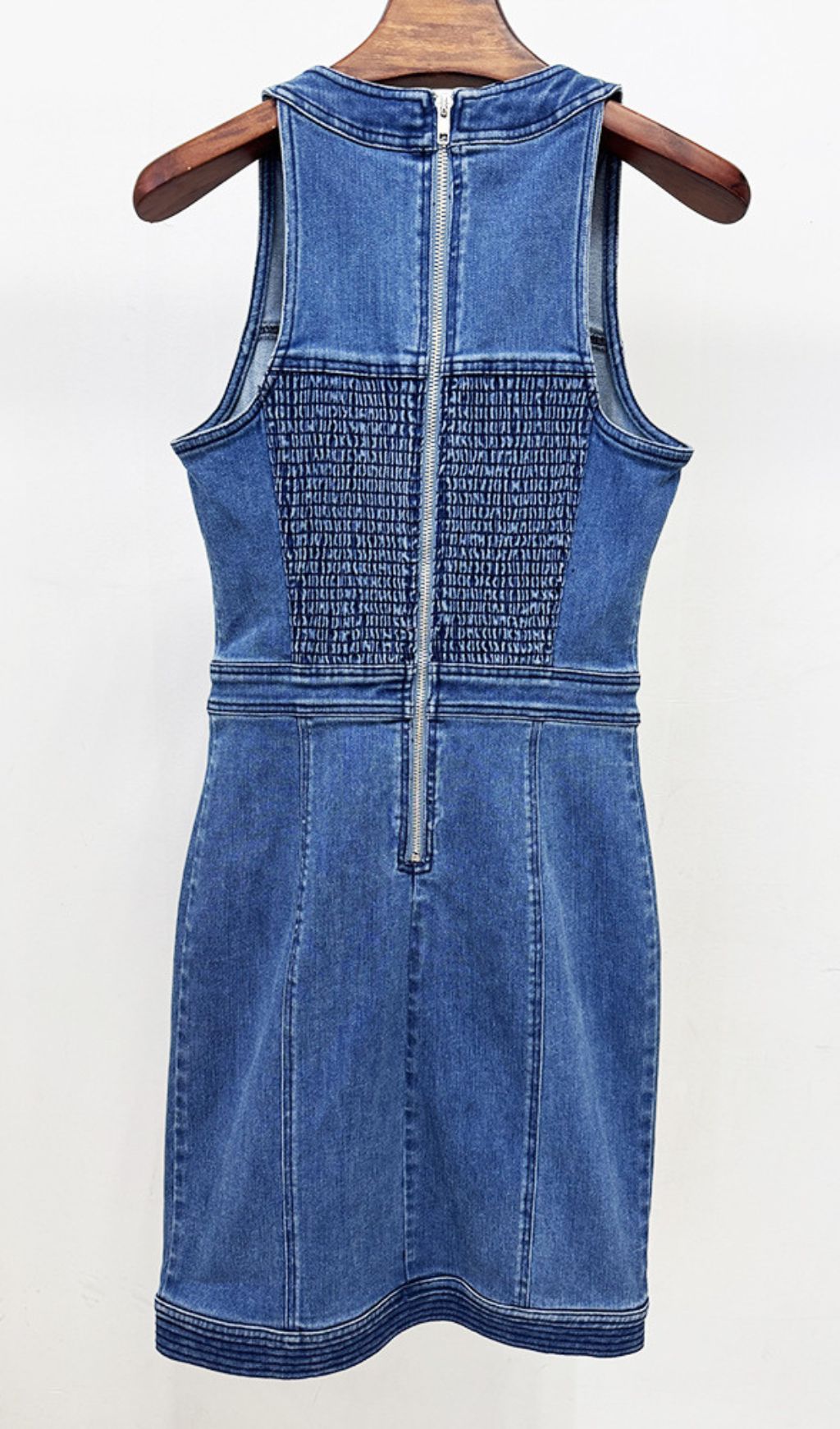 Jonet Effortless Chic Blue Denim Sleeveless Mini Dress