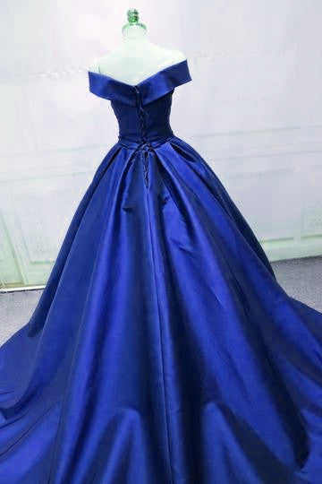 Hermoso vestido de fiesta azul real 