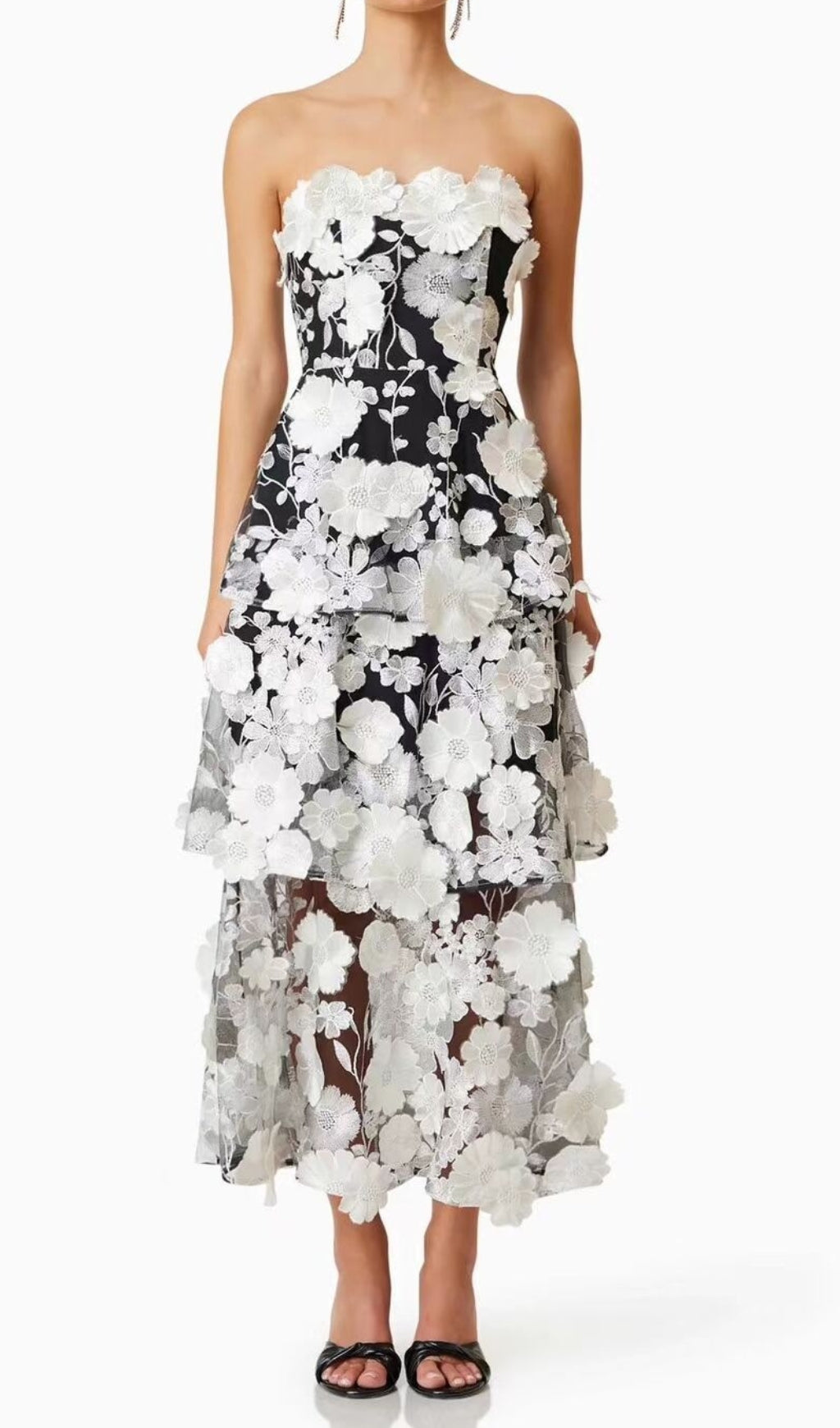 Dreamy 3D Floral Tiered Strapless Midi Dress