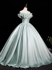 Vestido de fiesta verde satinado con hombros descubiertos, corte A y largo hasta el suelo 