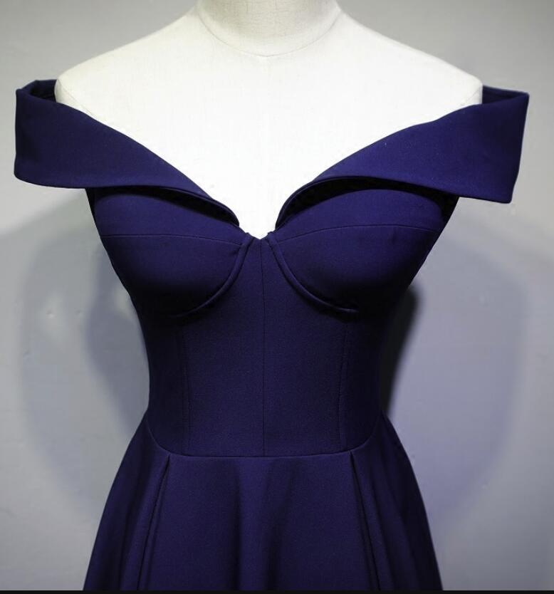 Hermoso vestido de fiesta largo de spandex en línea A azul marino 