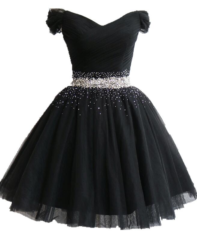 Vestido negro de fiesta de tul corto y bonito. 