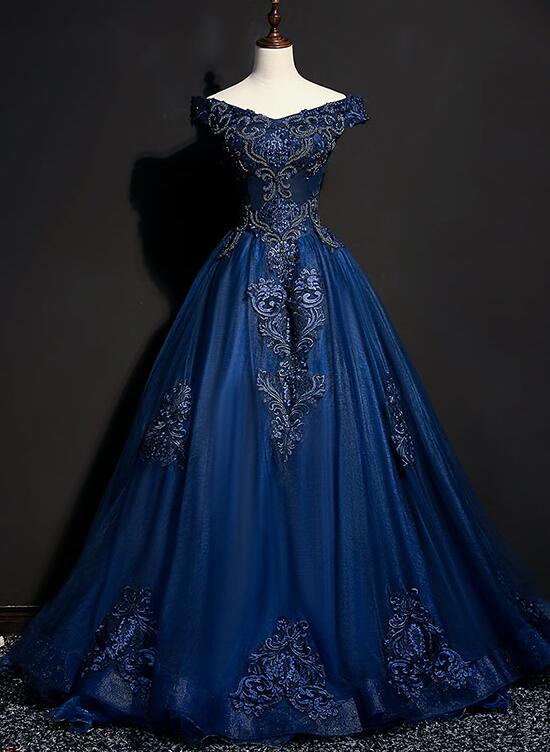 Encantador vestido largo azul con hombros descubiertos para dulces 16 