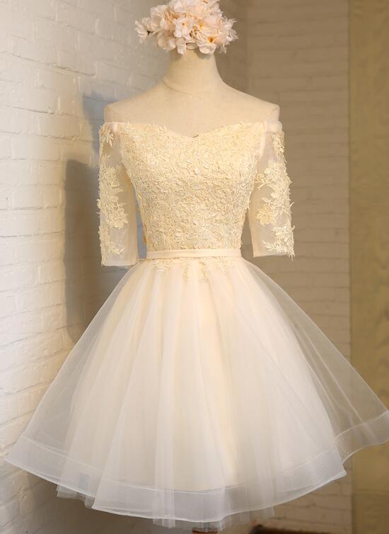 Adorable Knee Length Tulle with Lace Applique Party Dress