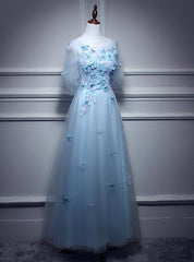 Vestido de fiesta largo con flores azul claro 