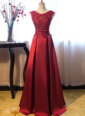 Hermoso vestido largo de encaje rojo oscuro para fiesta de graduación juvenil 