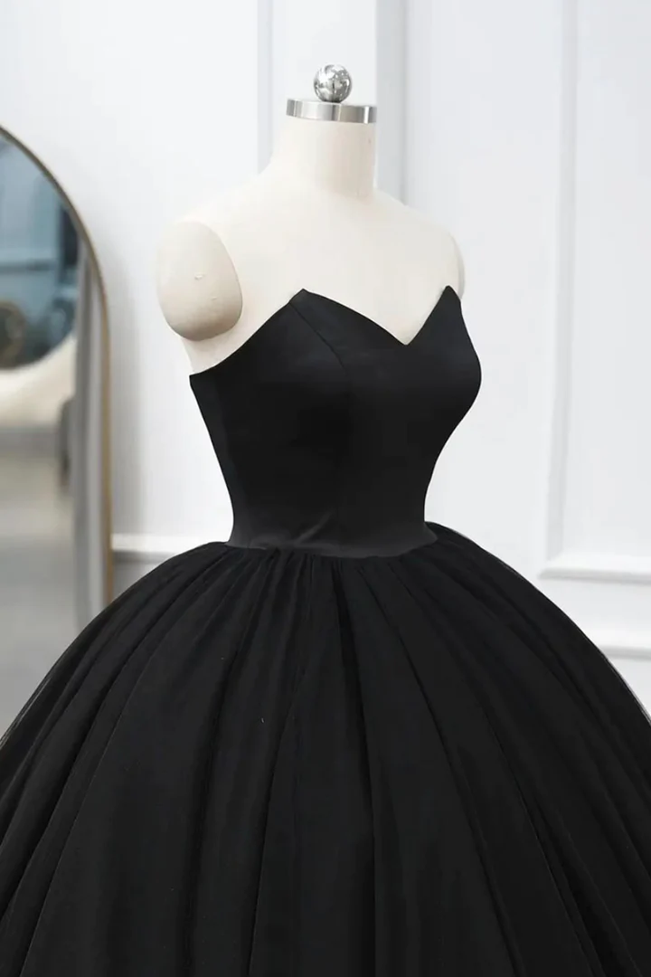 Vestido de fiesta de tul negro con escote en forma de corazón para dulces 16 