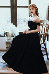 Off Shoulder Black Velvet Party Dress