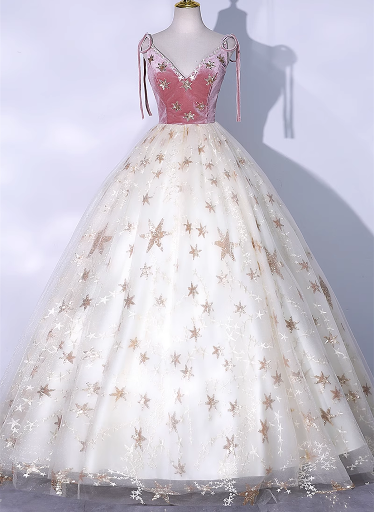 Lovely Ivory Tulle Ball Gown Straps Party Dress