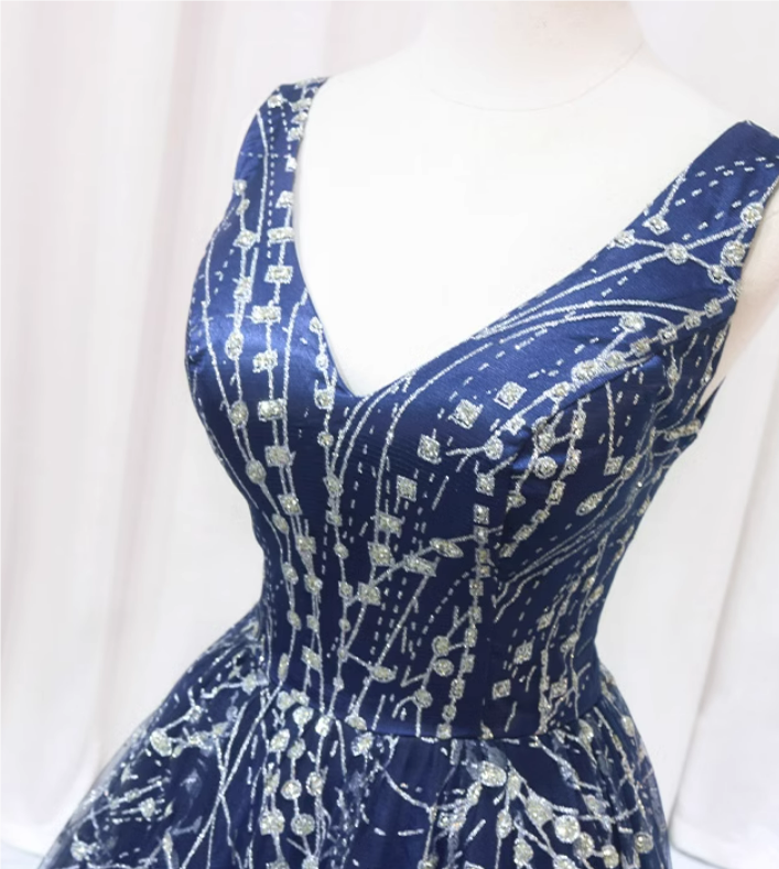 Blue V-neckline Lace Tulle Floor Length Party Dress