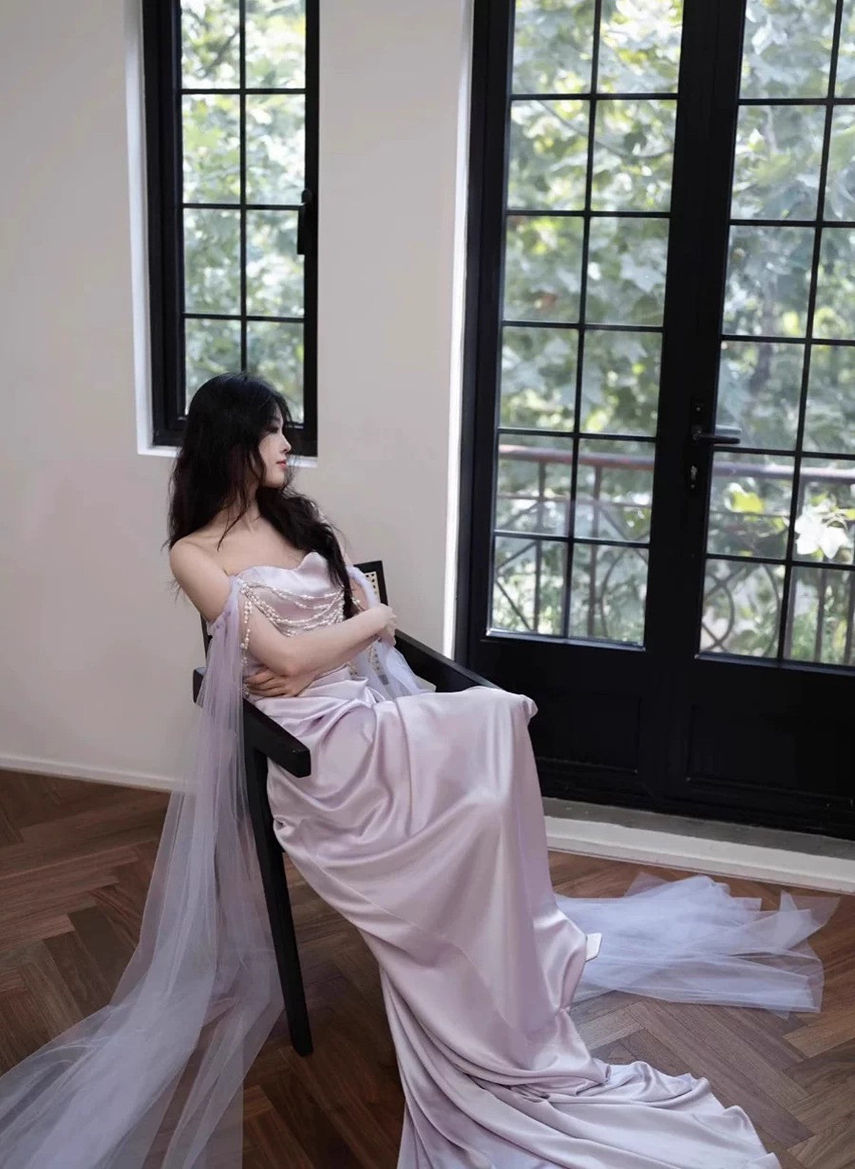 Lindo vestido formal largo con escote en forma de corazón de satén suave 
