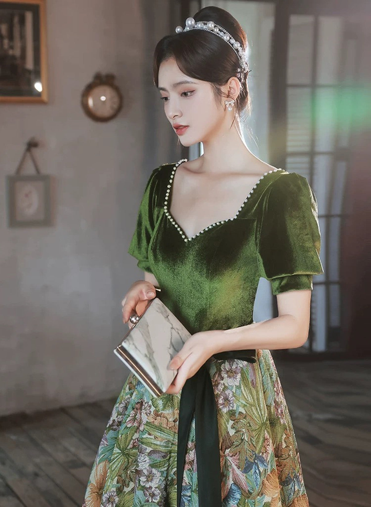 Chic Velvet Floral Short Sleeves Long Prom Dress