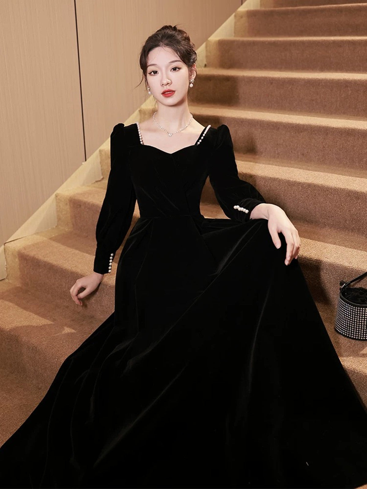 A-line Black Velvet Long Sleeves Simple Style Prom Dress