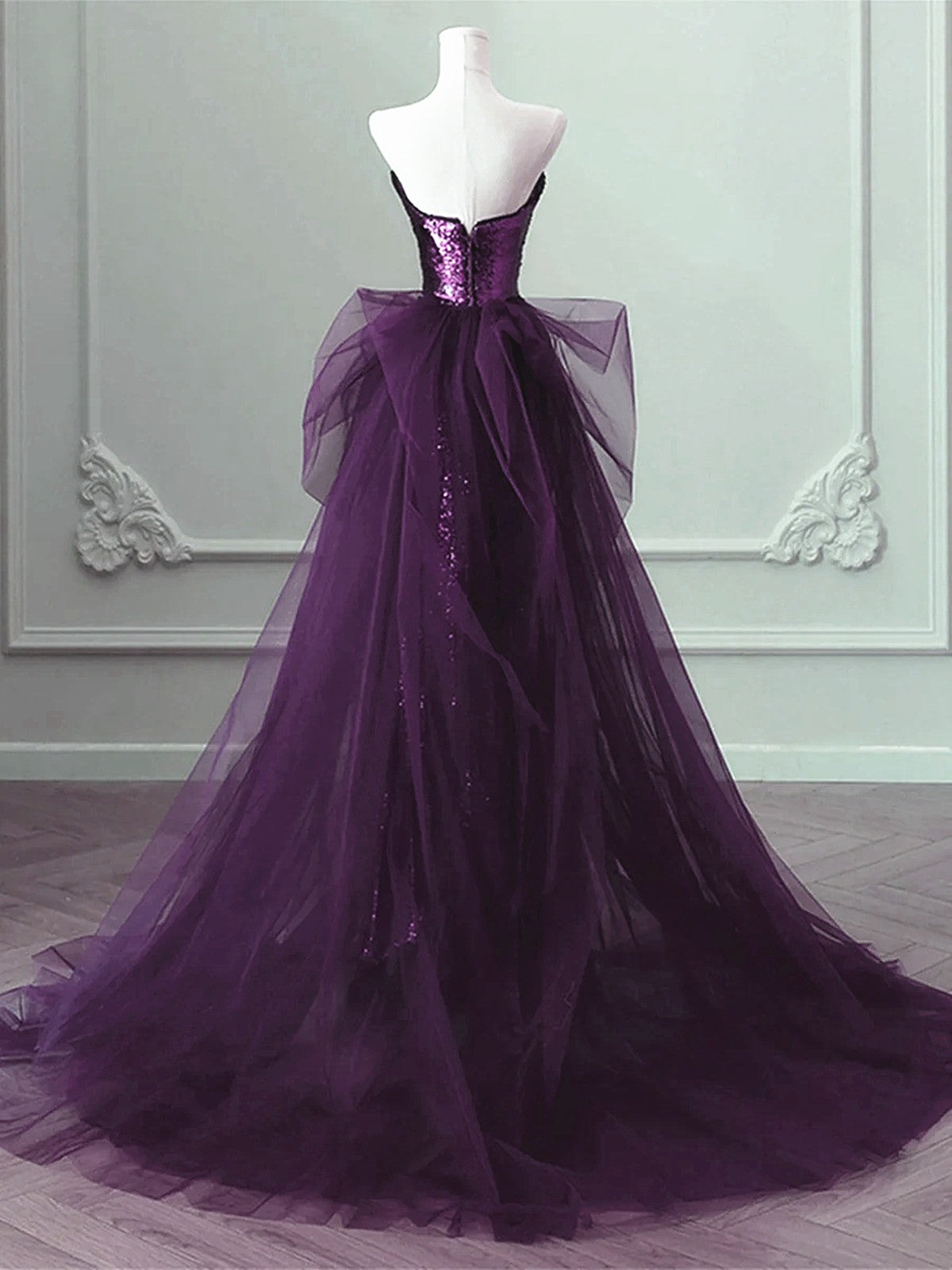 Vestido largo de fiesta con lentejuelas moradas 
