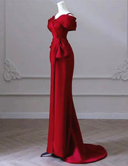 Vestido de fiesta de sirena de satén rojo vino con hombros descubiertos 
