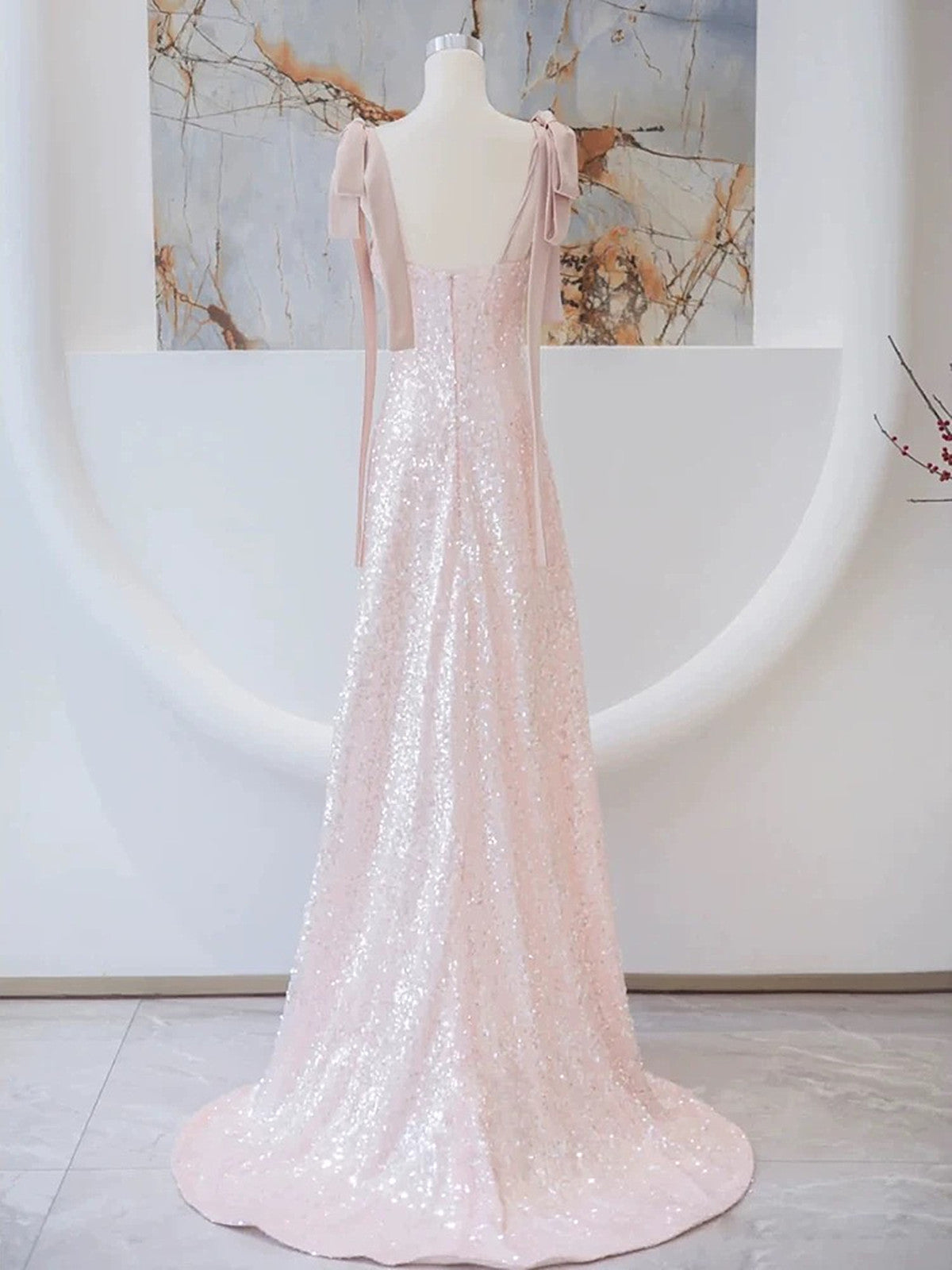 Vestido de fiesta largo con tirantes en forma de A y lentejuelas rosas 