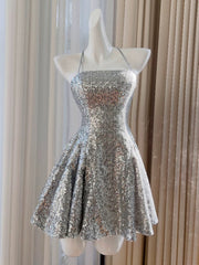 Sliver-Grey Short Sequins Straps Homecoming Dress