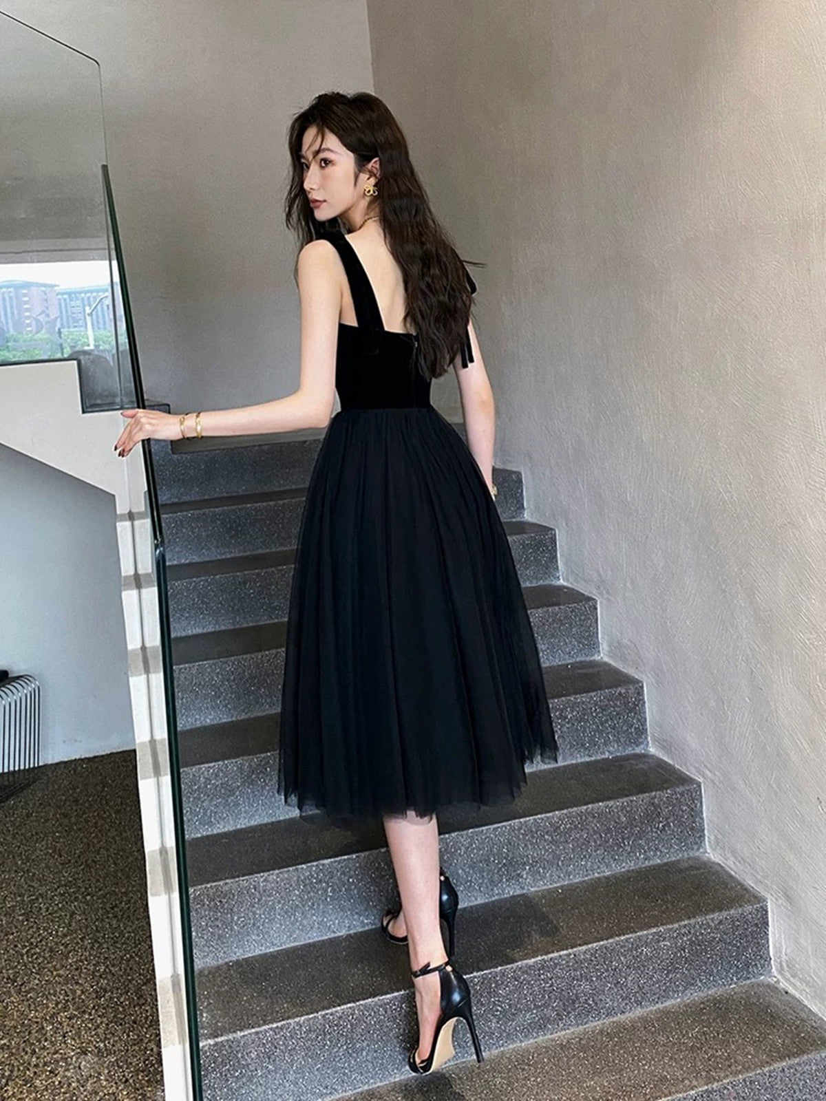 Black Tulle and Velvet Straps Knee Length Homecoming Dress