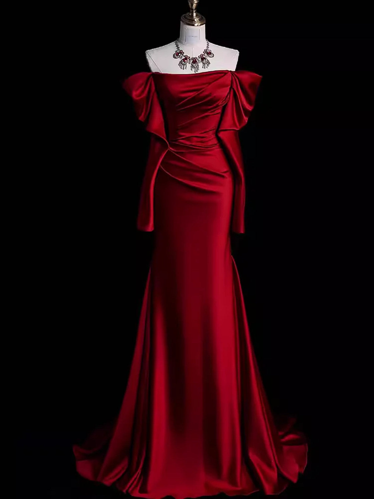 Elegante vestido de noche de sirena de manga larga en color rojo vino 