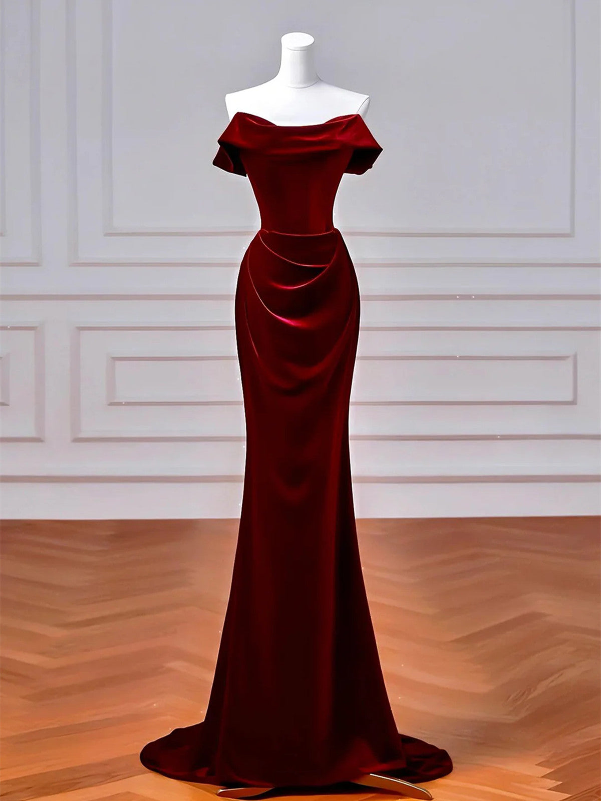 Vestido de noche de sirena con hombros descubiertos en terciopelo rojo vino 