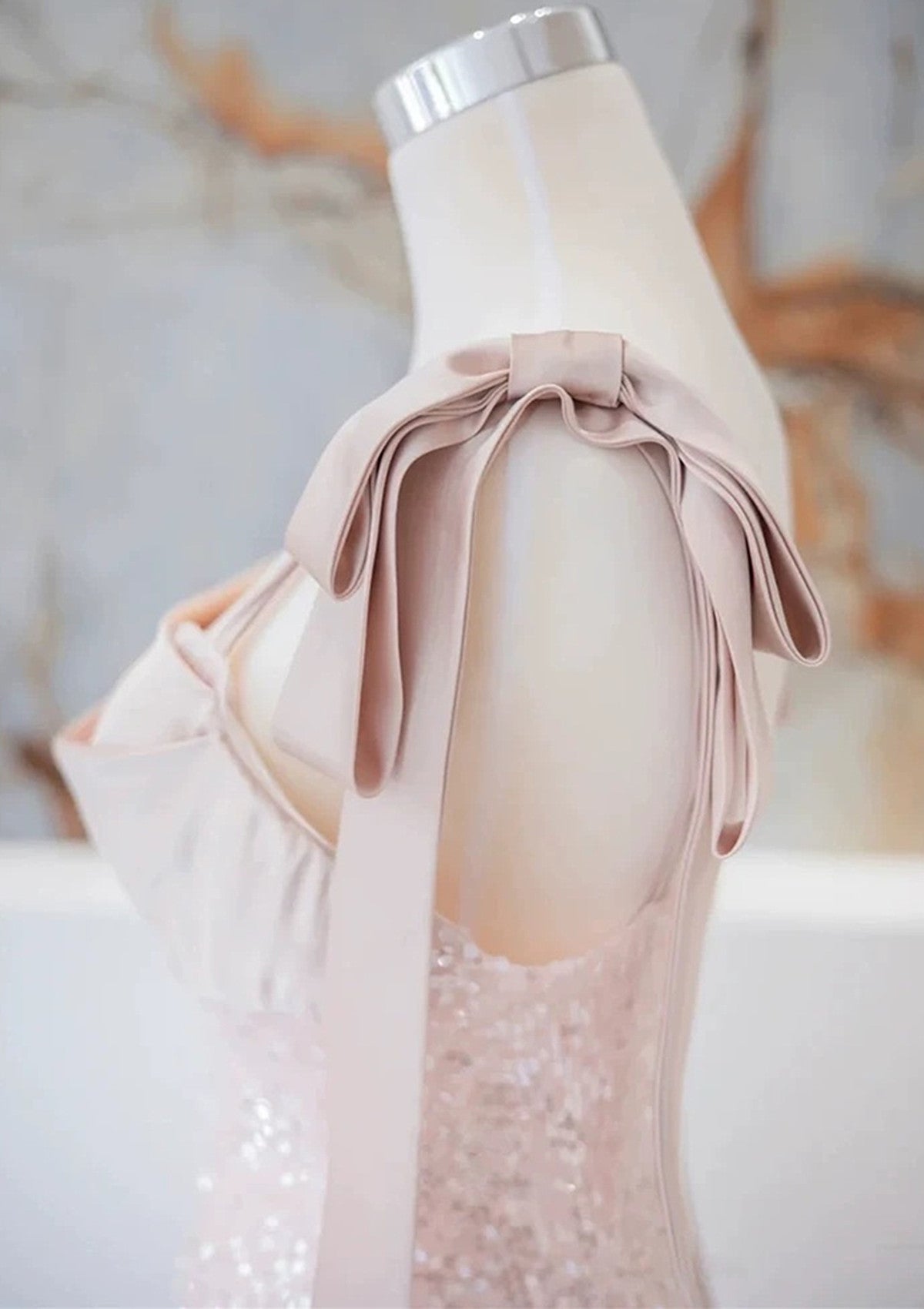 Vestido de fiesta largo con tirantes en forma de A y lentejuelas rosas 