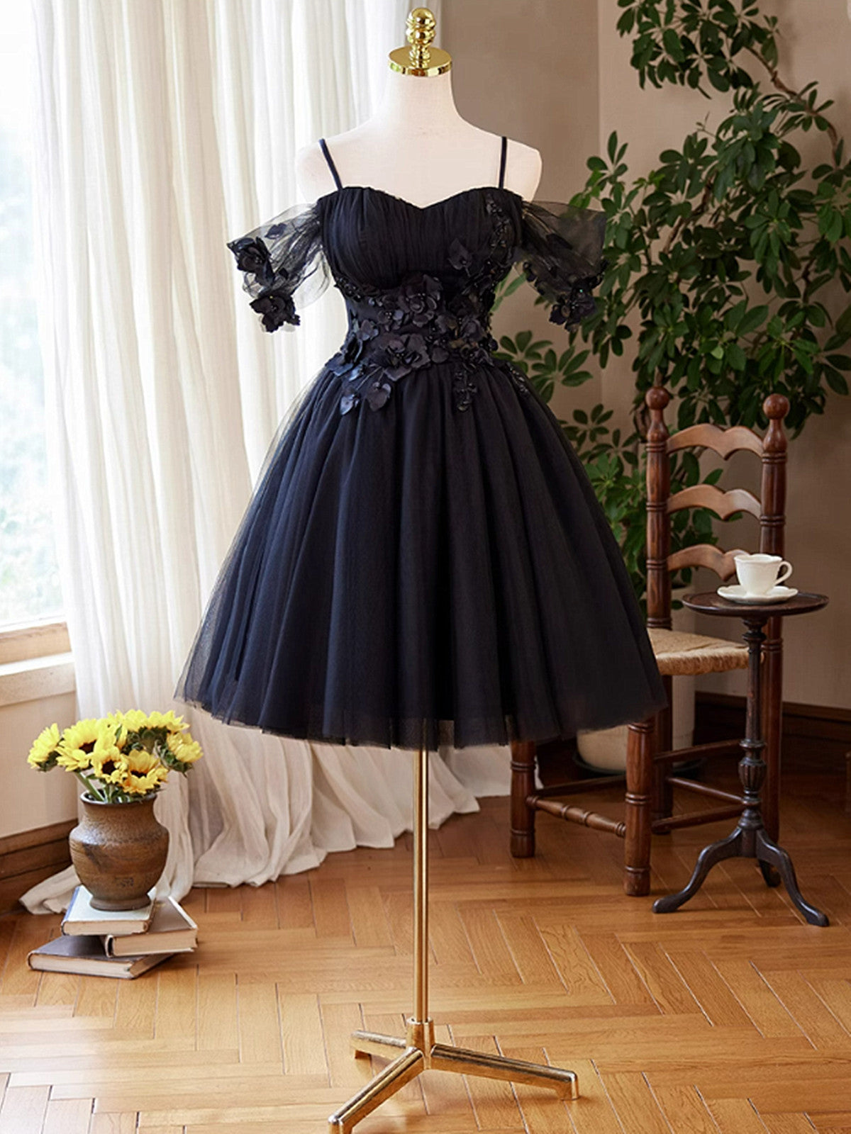 Vestido corto de tul azul marino para el regreso a casa 